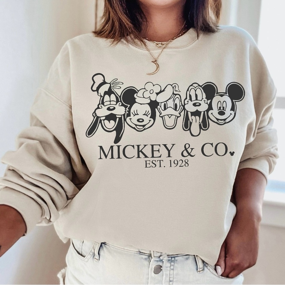 Mickey & Co Crew NeckDisney Character